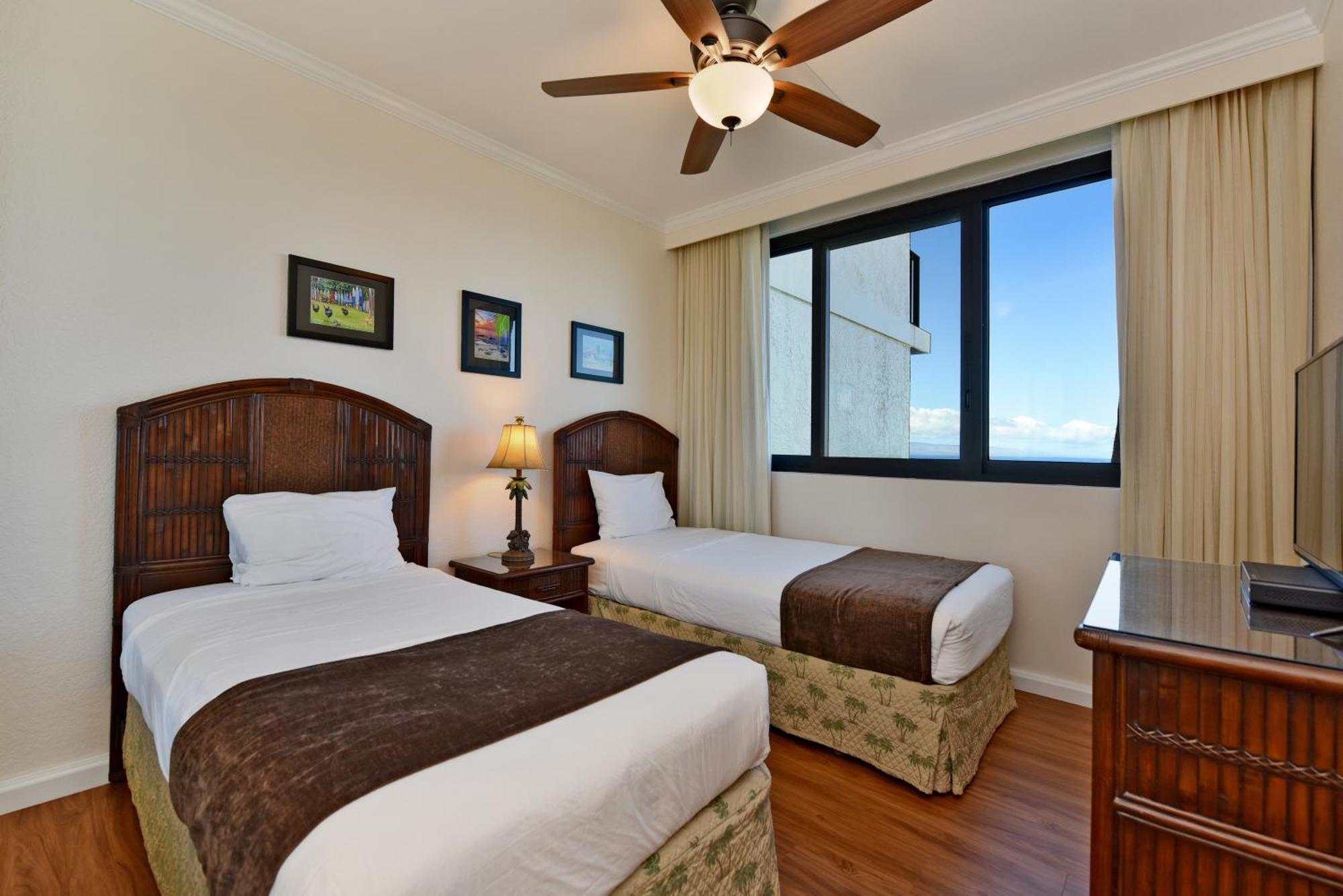 Kaanapali Shores 160 - Sleep Steps Away From The Ocean Kahana Buitenkant foto